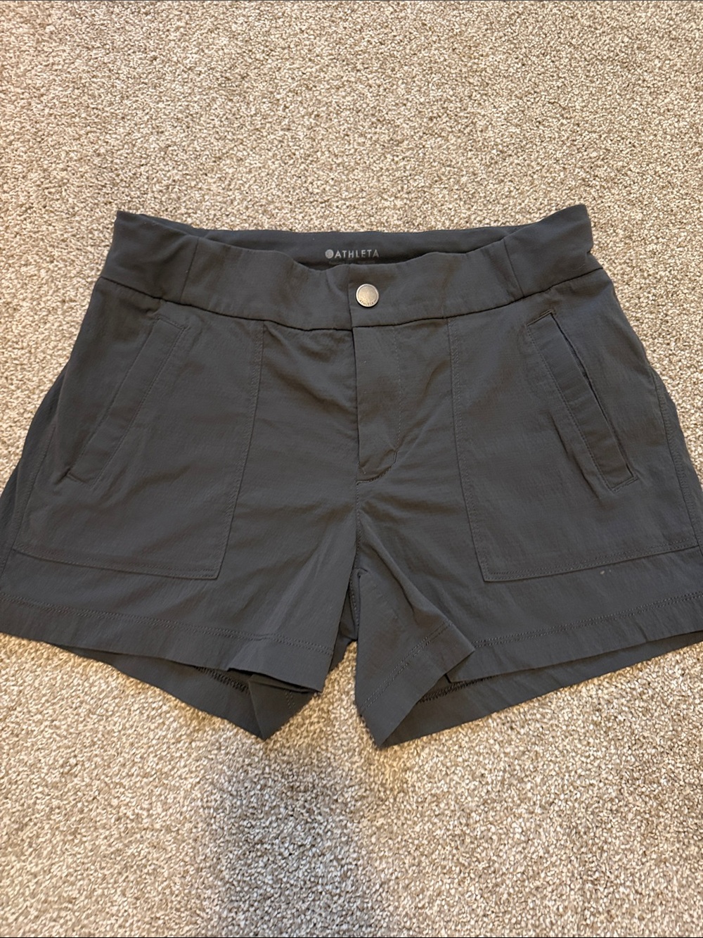 Athleta Hunter Green Women's Trekkie Shorts